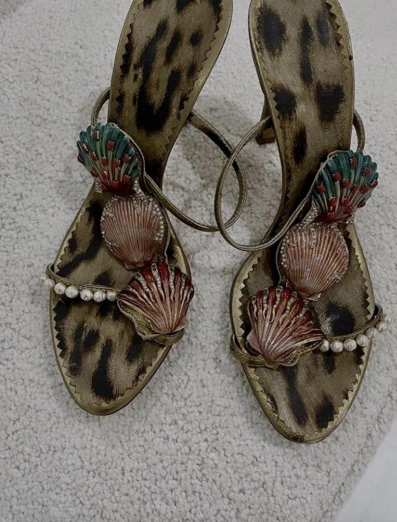 Nouvelles sandales femme printemps/été 2026 faites à la main, personnalisées, en coquillages, avec d