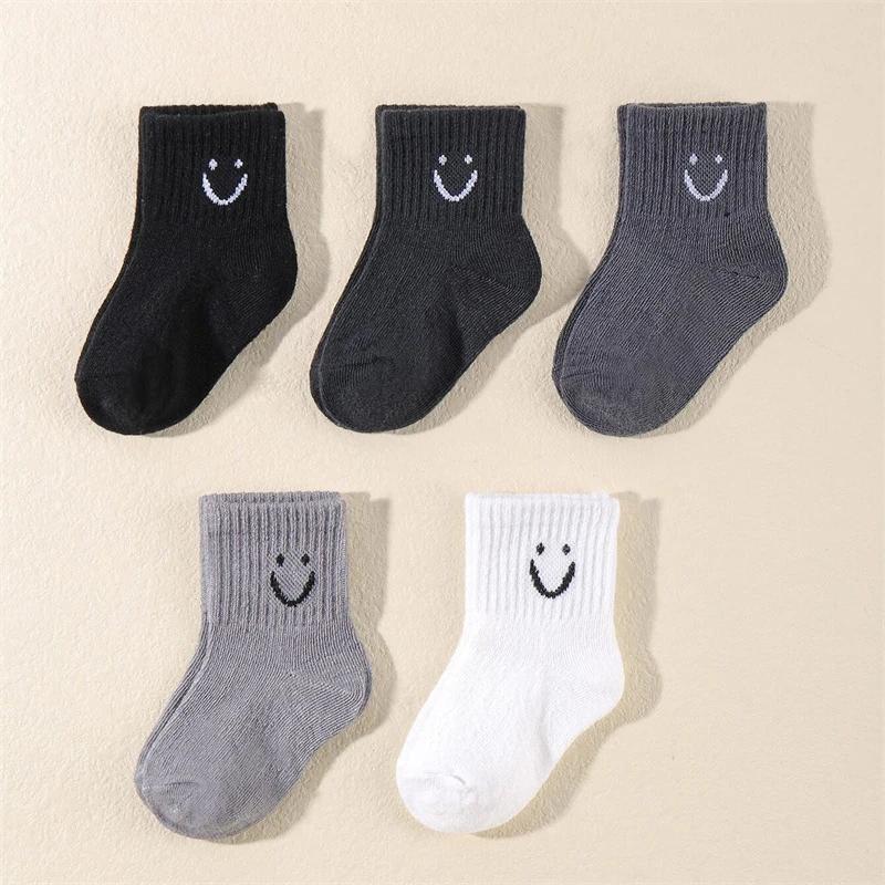 10 paires de chaussettes mi-mollet pour enfants, jolies chaussettes de couleur unie à motif de visag