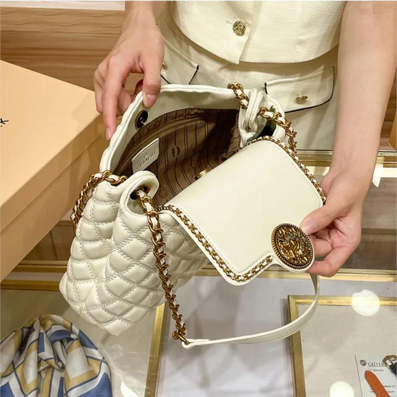 Sac à chaîne en cuir véritable pour femmes en 2025, nouveau design avec un sens du luxe, sac à bando
