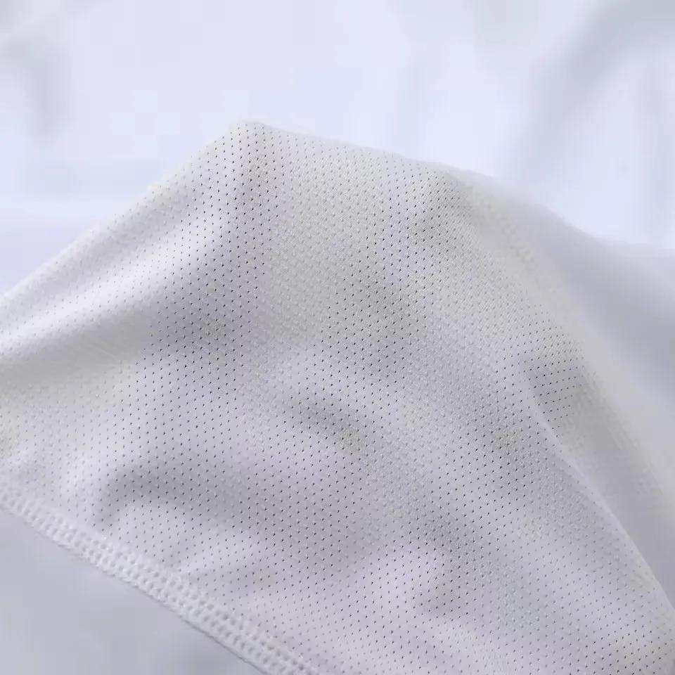 Les uniformes de compétition de Taekwondo fonctionnent un design extensible professionnel et des imp
