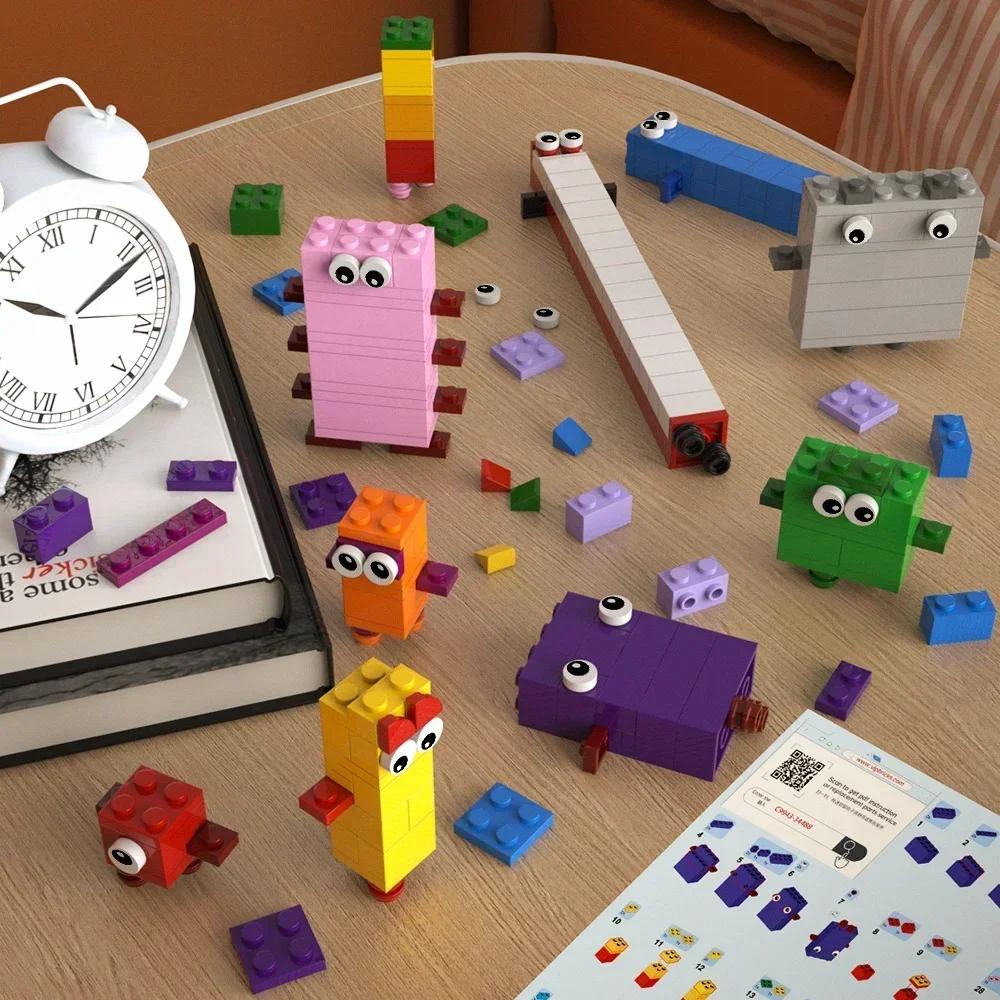 Briques de construction de chiffres MOC, un à dix mathématiques, transforme numérique, blocs éducati