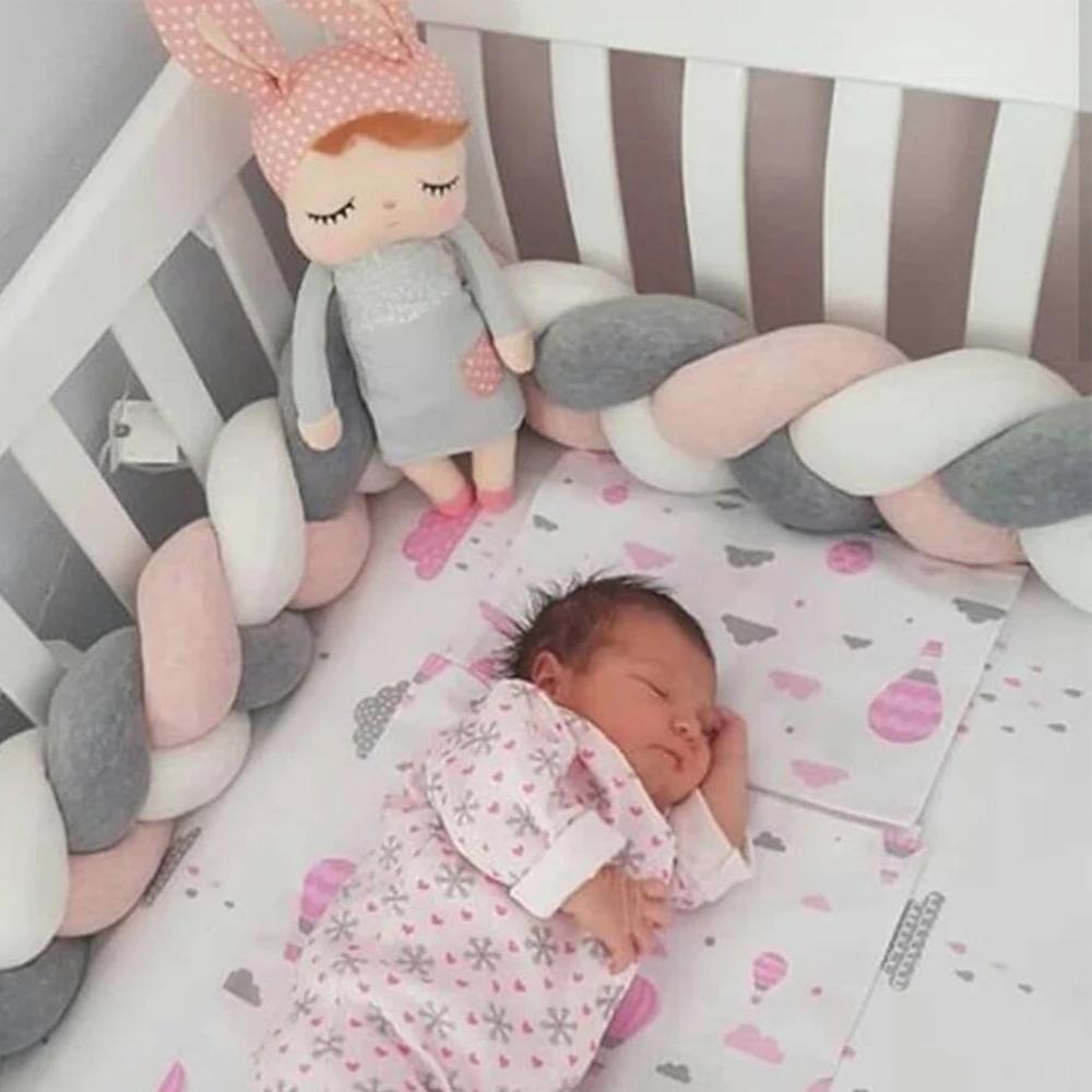 Pare-choc tressé pour lit de bébé, 1M/2M/3M/4M, protection de berceau pour bébé, oreiller en peluche