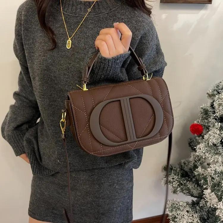 Sac à langer de luxe unique et élégant pour femmes, grande capacité, sac à bandoulière en cuir vinta
