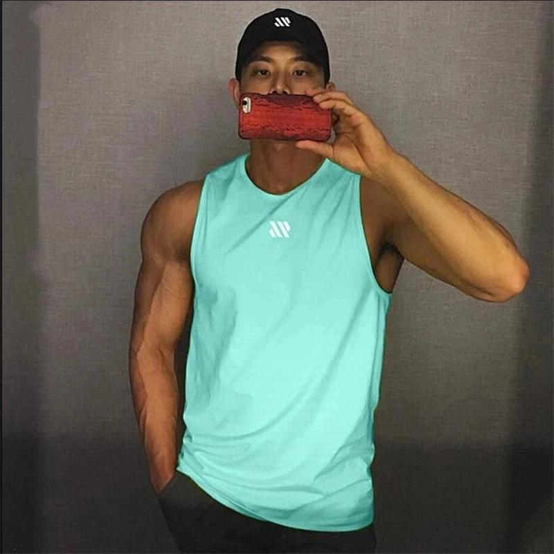 2024 Hommes fitness gymnases Débardeur hommes Fitness chemise sans manches Mâle maille respirant Gil