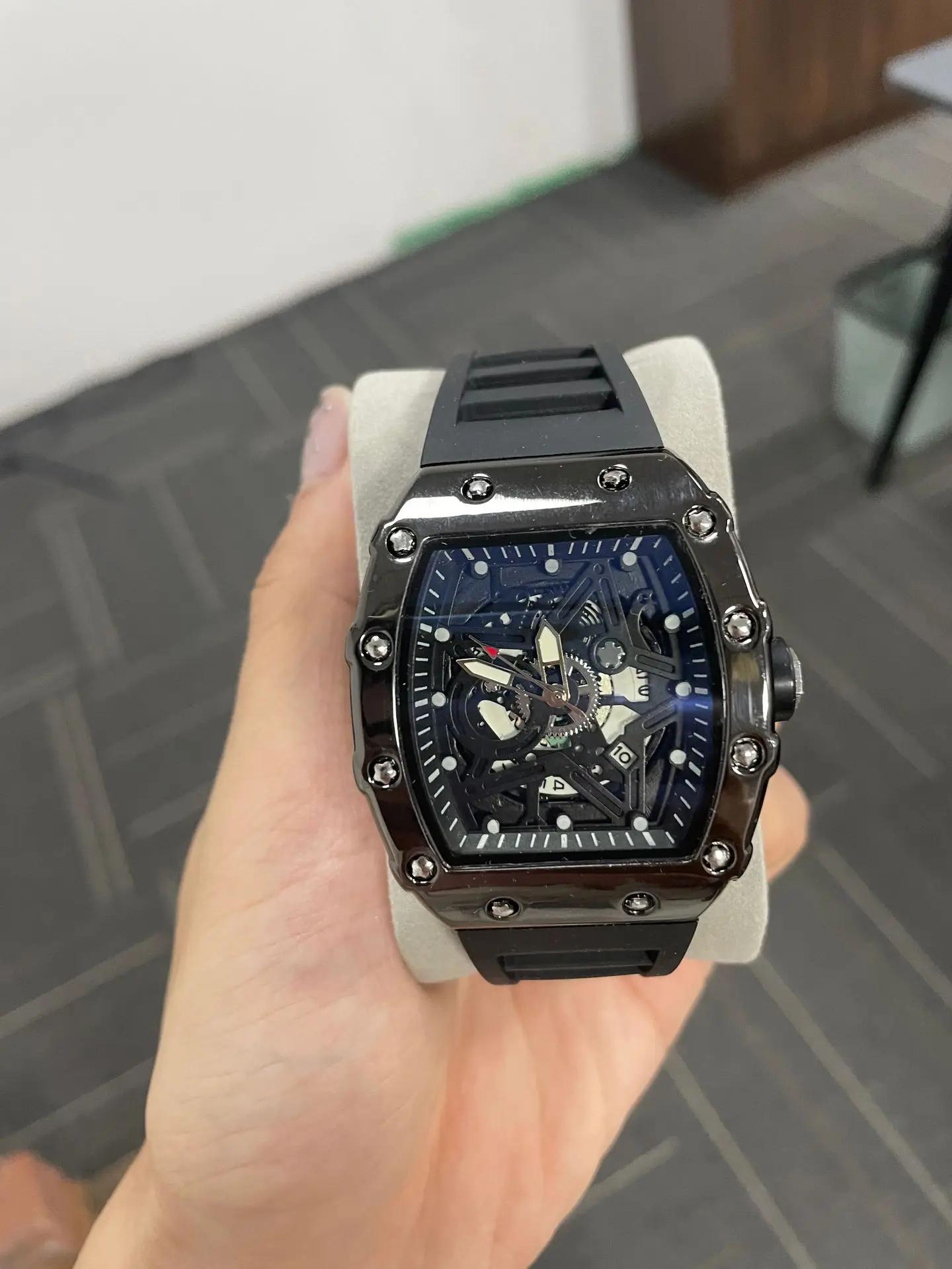 Montres pour hommes, marque de luxe légère, tendance de beauté dominatrice, pentagramme lumineux en