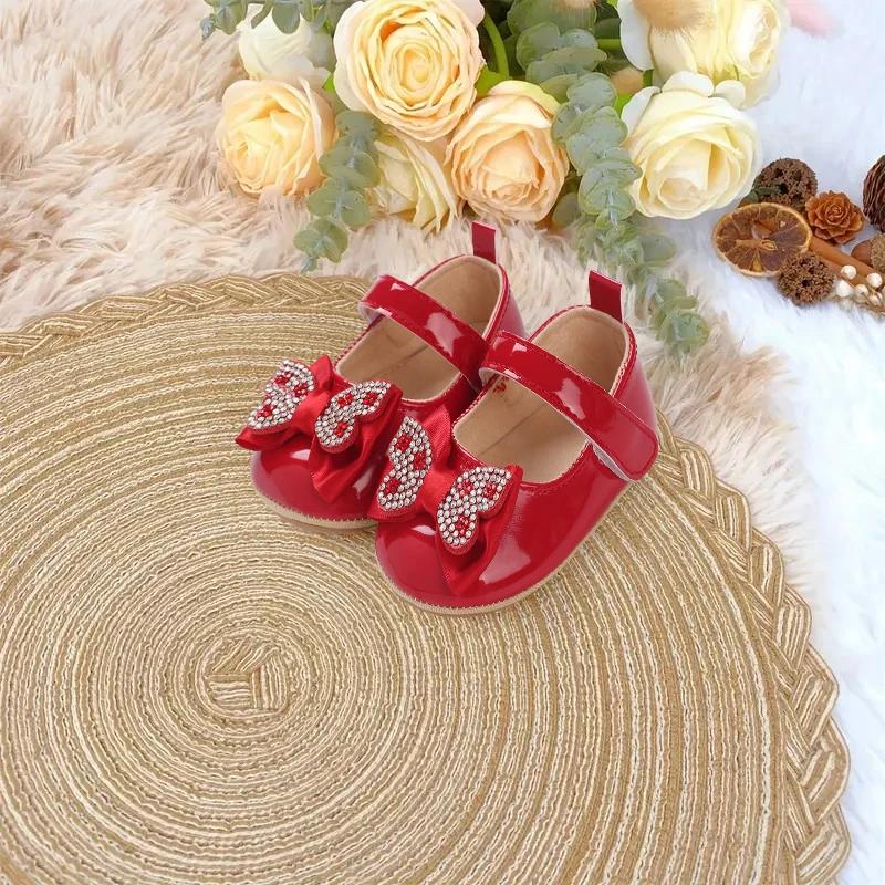 Chaussures décontractées et mignonnes avec nœud papillon en strass pour bébés filles, chaussures de