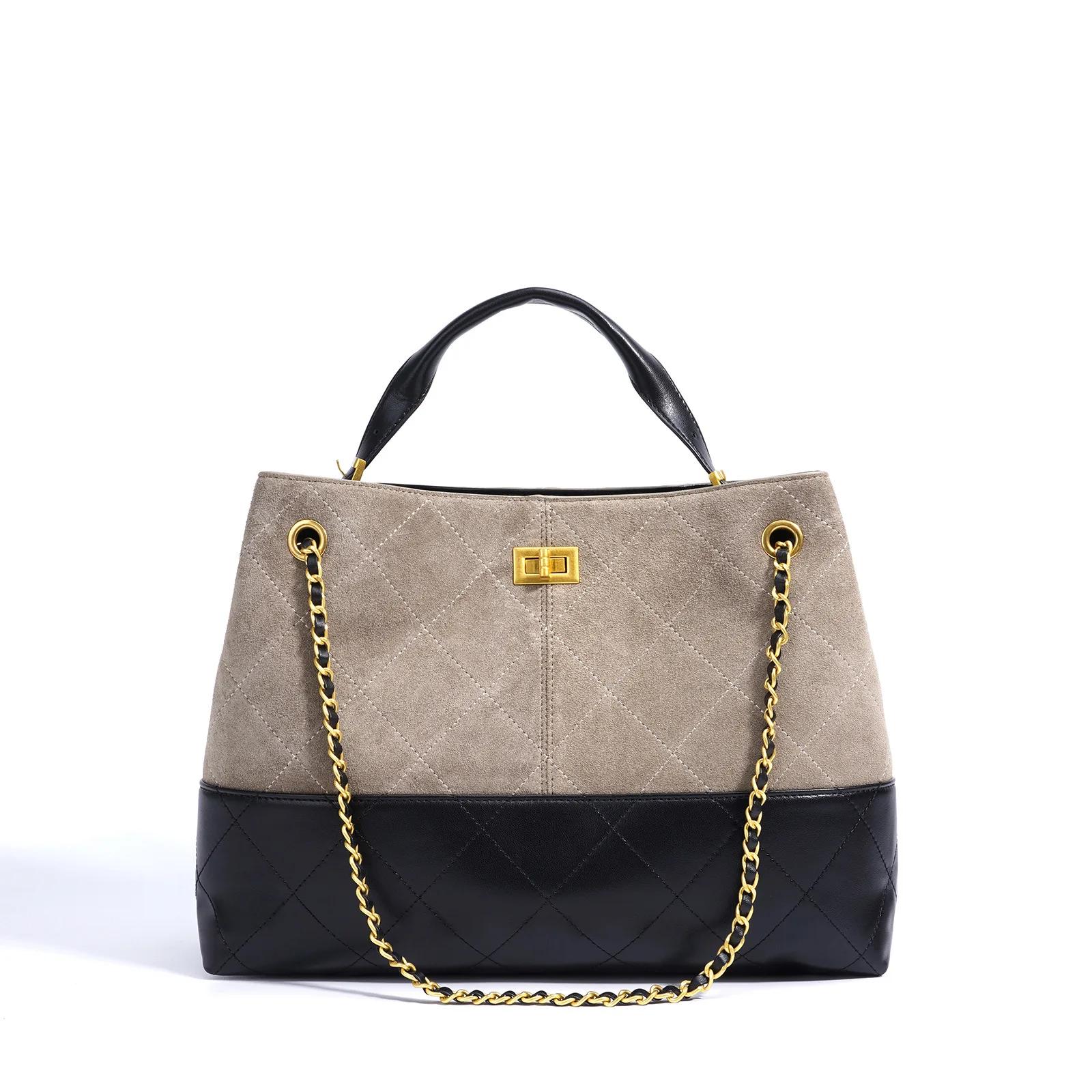 Sac à bandoulière minimaliste haut de gamme avec finition rétro texturée et intérieur spacieux, égal