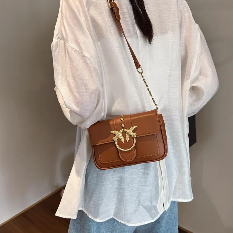 2026 Classique Flying Bird Flap Chaîne Sac à bandoulière Sac à main Swallow Design Sac de mode pour