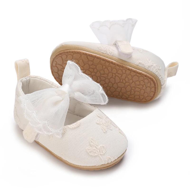 Mignon blanc dentelle bébé fille princesse chaussures bébé mocassins Moccs chaussures nœud frange se