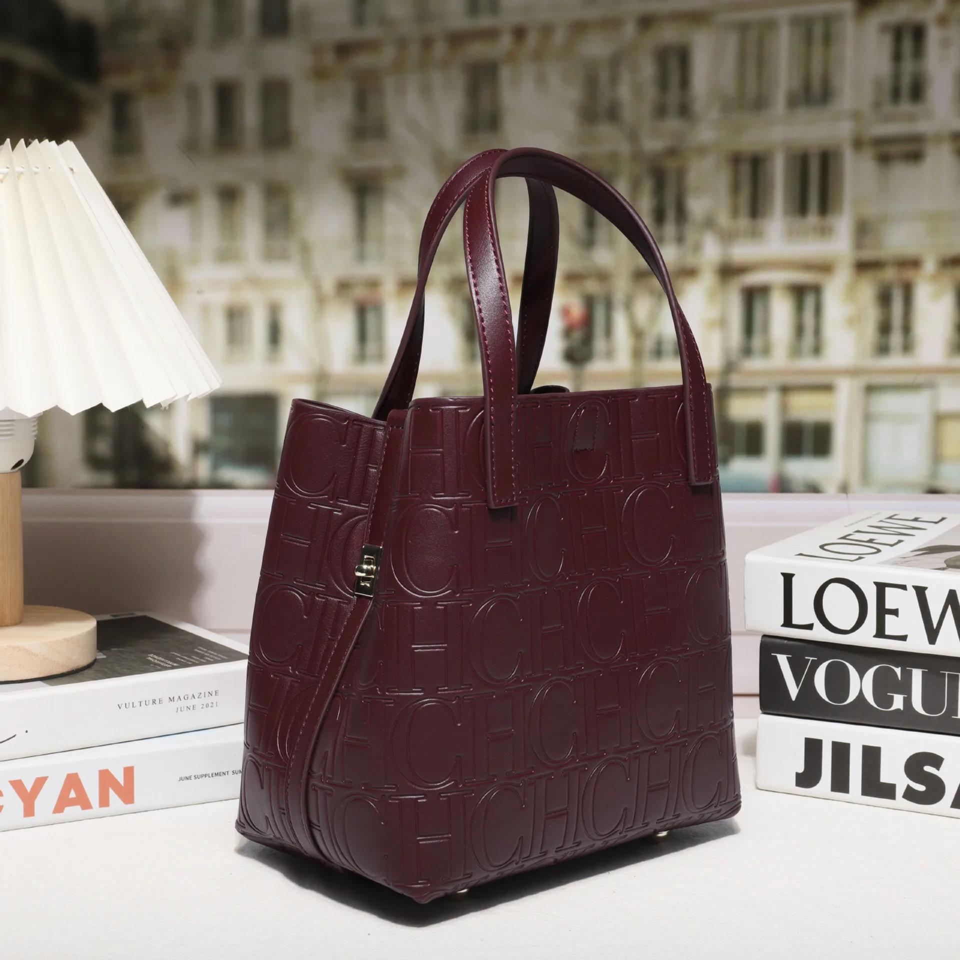 Sac à main grande capacité de marque de luxe, imprimé lettres, avec fermoir, tendance 2025, sac band