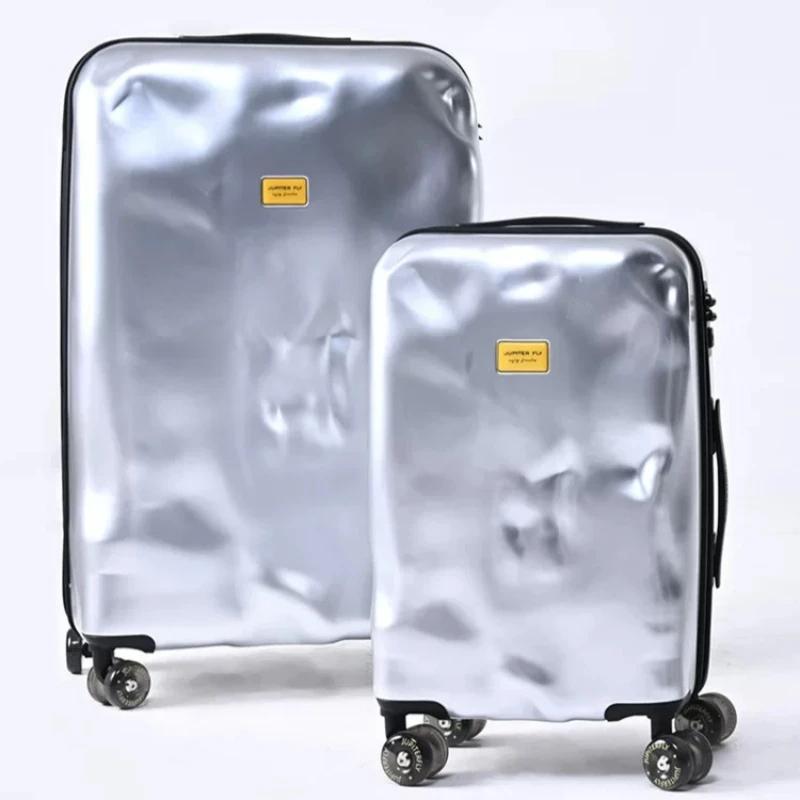 Valise à roulettes, Design créatif irrégulier et endommagé, tendance rétro, avec roue rotative de pa