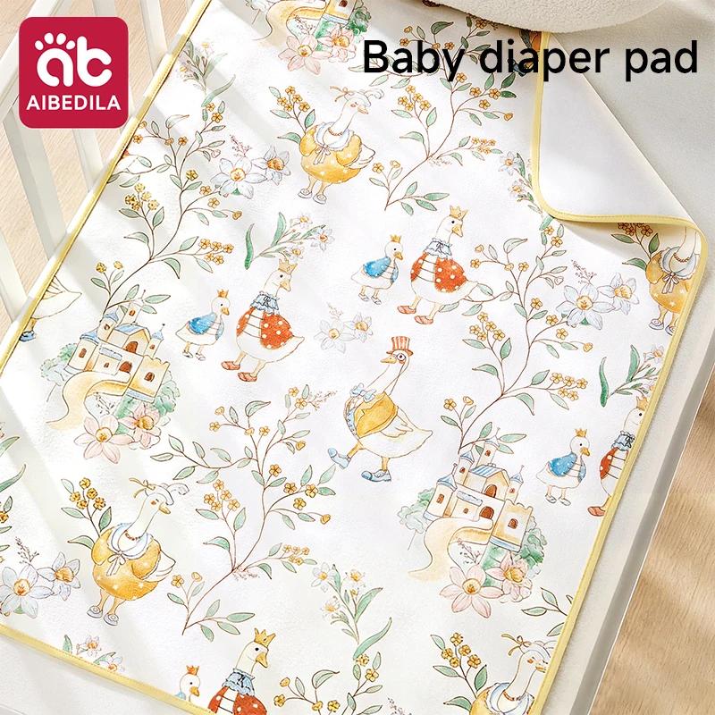 Couche-culotte lavable imperméable bébé : protège-matelas respirant motif dessin animé