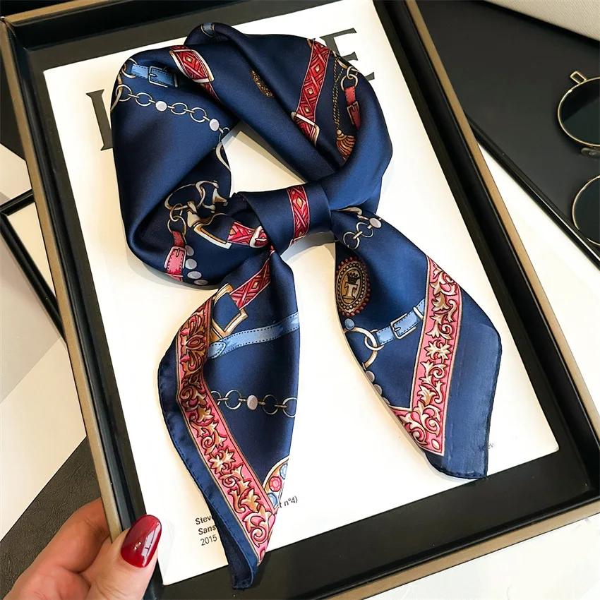 Petite écharpe carrée imprimée chaîne de luxe, fausse soie, foulard de cou fin, mode protection sola