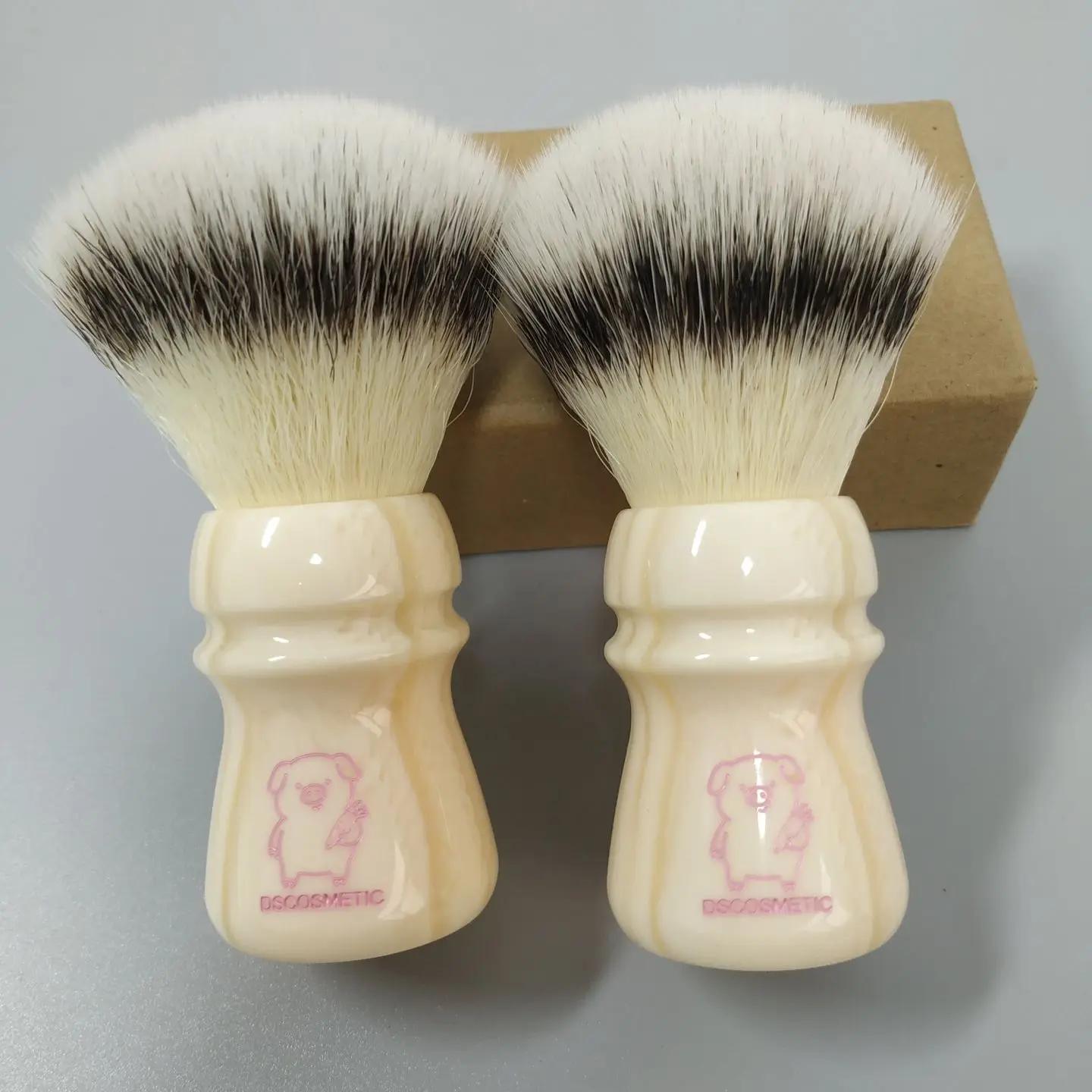 Dscosmetic Pink Piggy CN6 poils synthétiques avec manche en résine pour le rasage humide des hommes