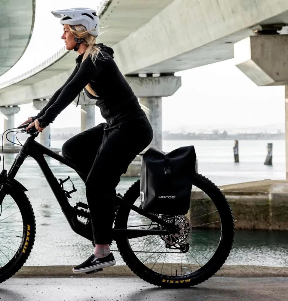Porte-bagages arrière pour vélo