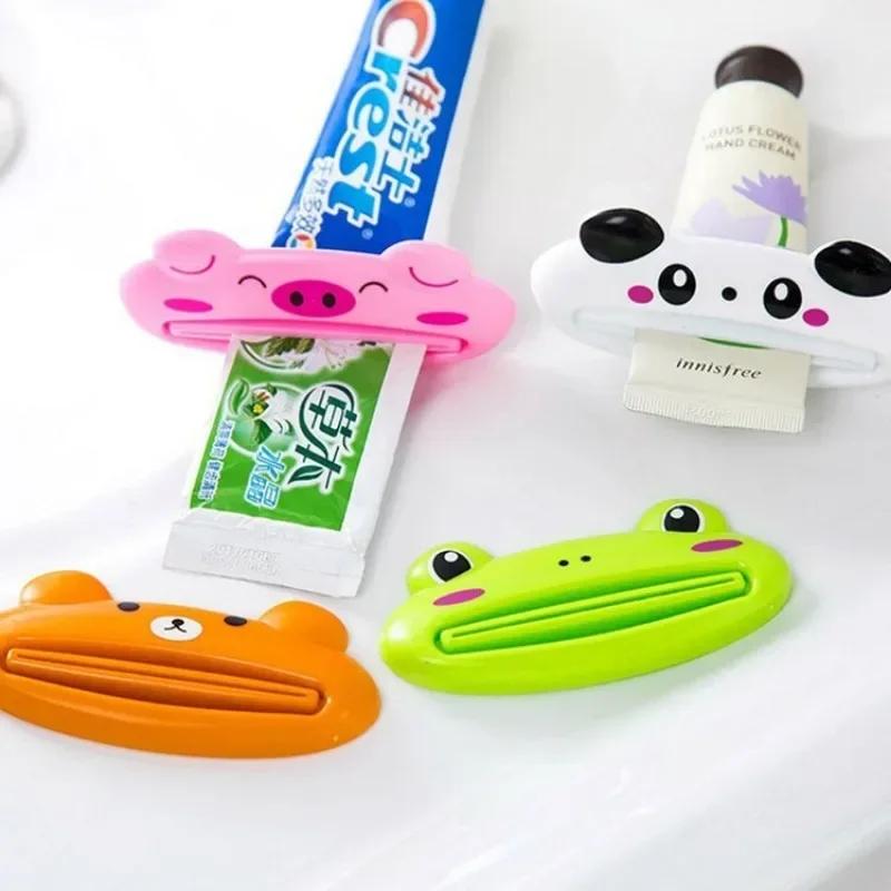 Distributeur de dentifrice roulant