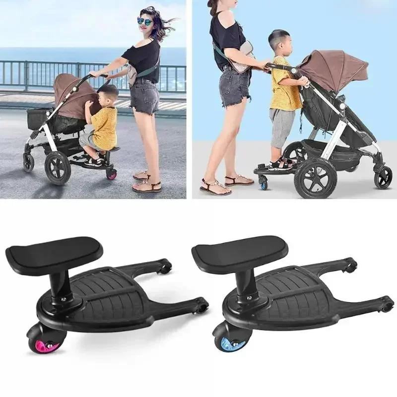 Poussette pour bébé avec adaptateur de pédale de poussette