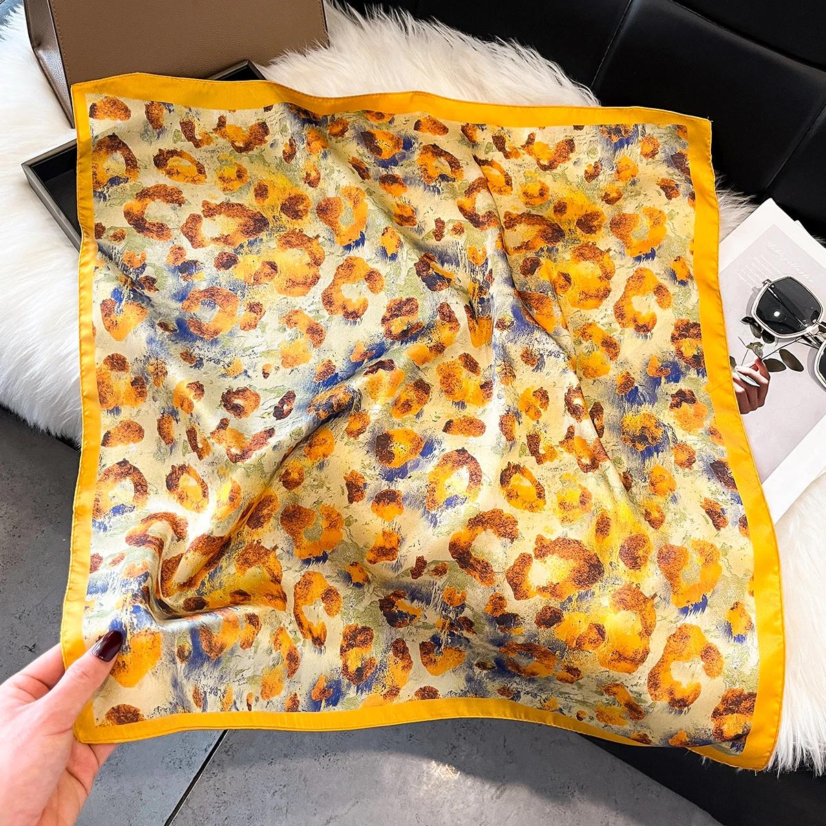 Écharpe en Soie pour Femme, Foulard Carré, Bandana, Hijab, Écharpe à Motifs Floraux, Châle, Bandeau pour Cheveux, Foulard de Luxe