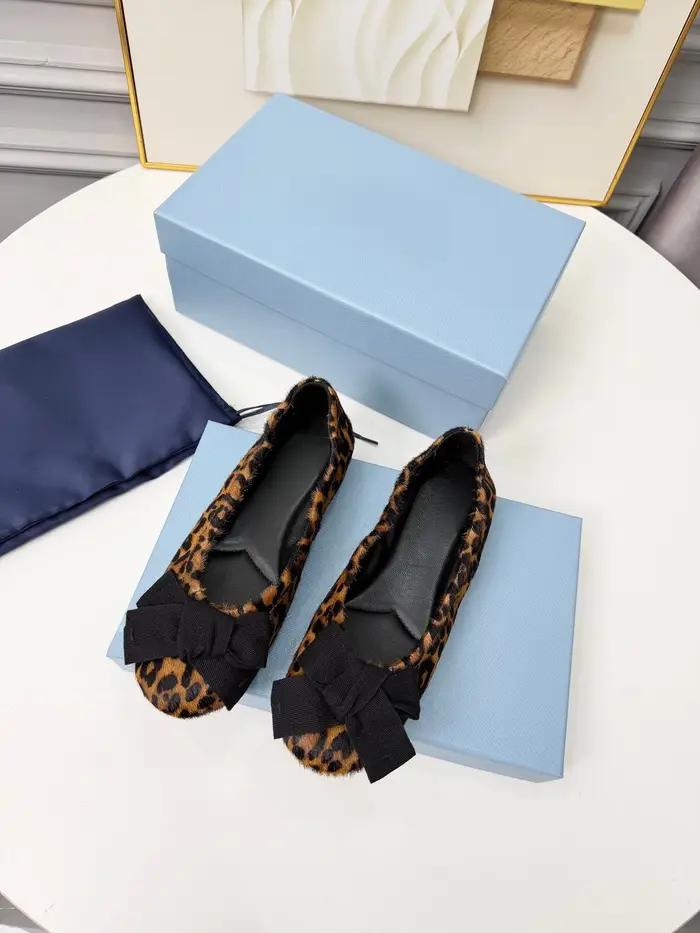 Chaussures plates décontractées de marque de luxe, style slip-on, en peau de mouton, ultra-légères p