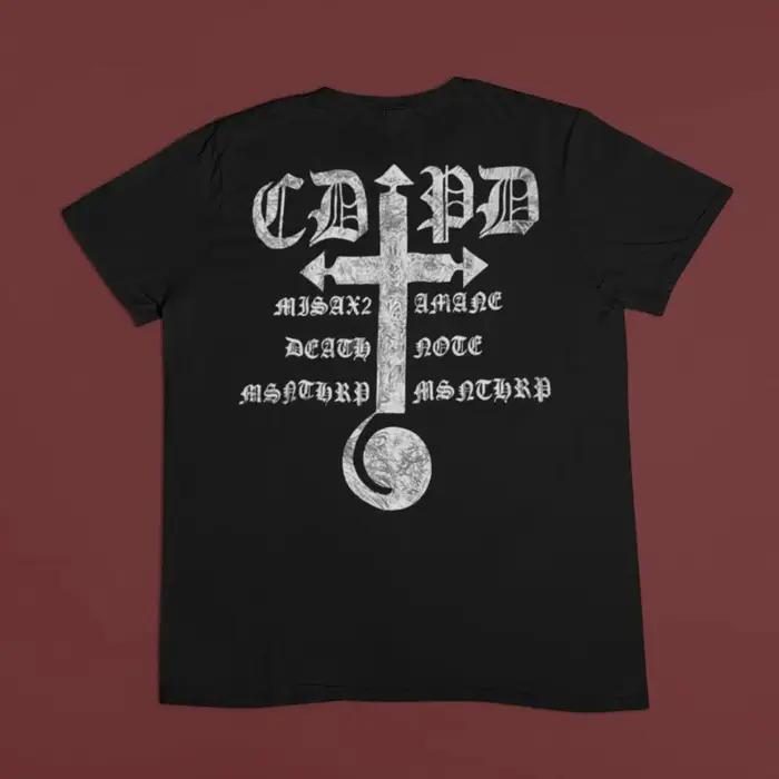 Un incontournable pour les fans d'anime T-shirt gothique avec imprimé tête de mort mystérieux à manc