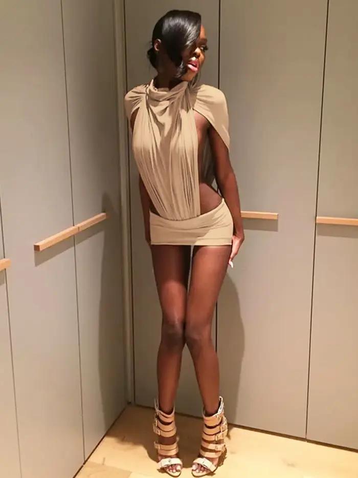 Ensemble 2 pièces sexy Kliou pour femme : Bodys froncés à col roulé et découpes latérales + Mini-jup