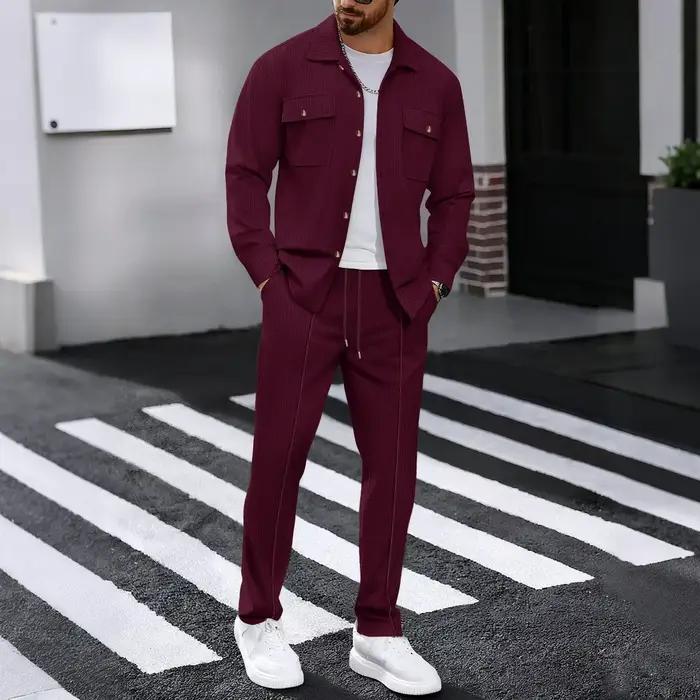 Ensemble chemise et pantalon cardigan boutonné à double poche, gaufré, manches longues, couleur unie