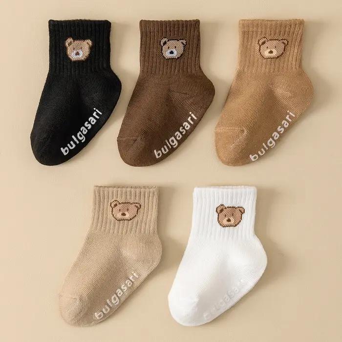 5 paires de chaussettes antidérapantes pour enfants, chaussettes unisexes pour bébé, toutes saisons,