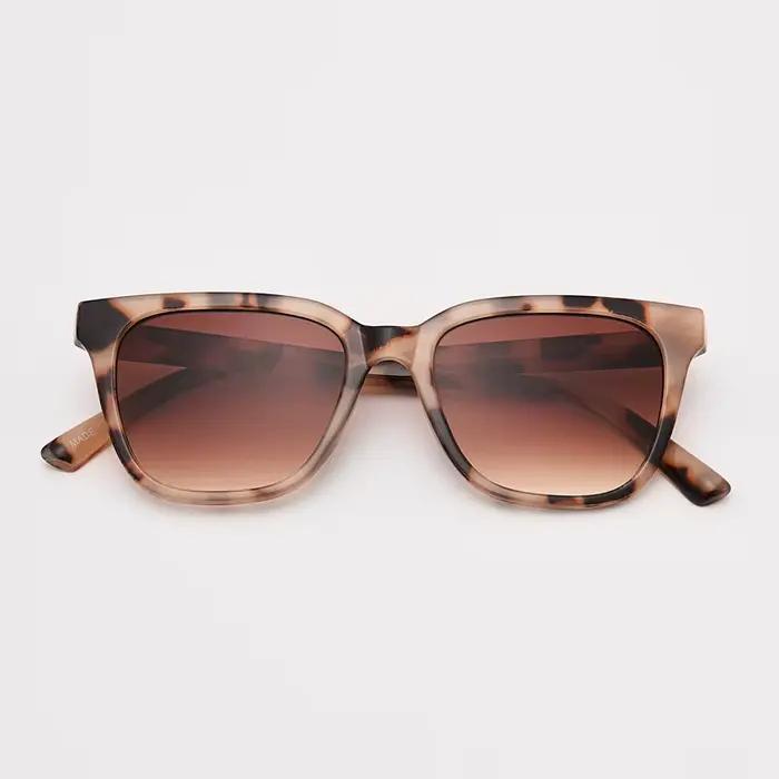 Mode femme à la mode petit cadre carré lunettes de soleil femmes Vintage marque bonbons lunettes de