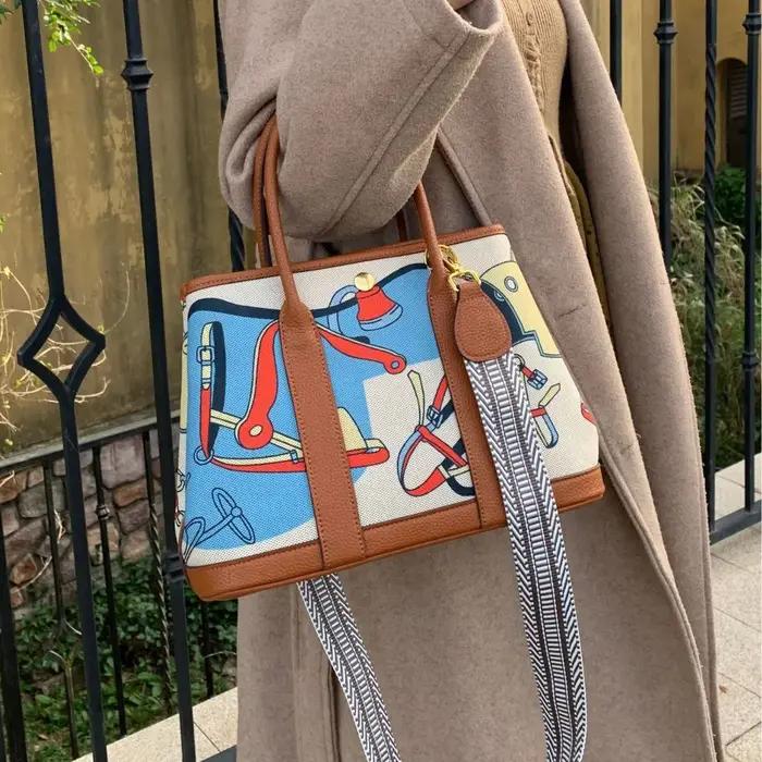 Sac à langer de luxe classique pour femme, sac fourre-tout en cuir élégant et polyvalent, grande cap