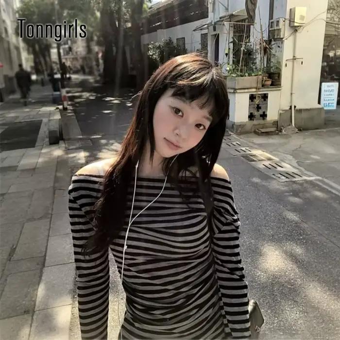 Tonngirls esthétique 2000s femmes T-shirt à manches longues rayé décontracté t-shirts épaules nues S