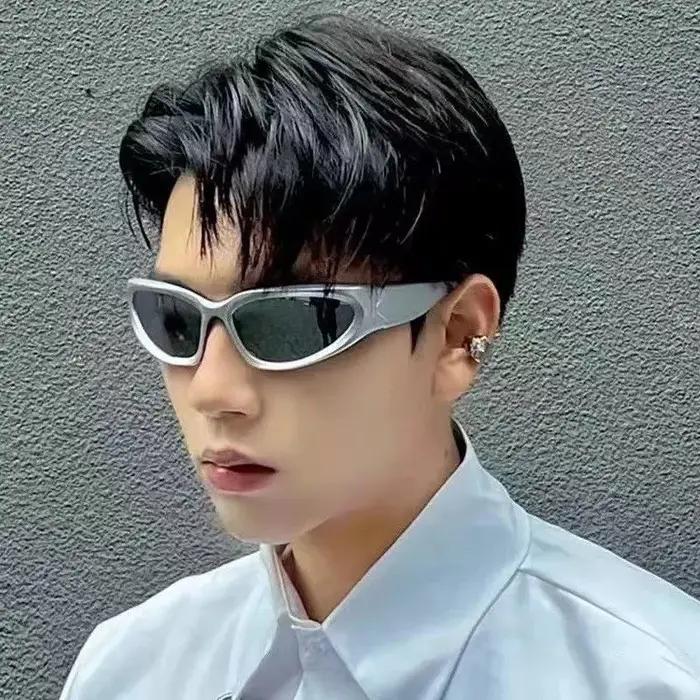 Nouveauté lunettes de soleil populaires pour femmes lunettes de soleil Punk lunettes de soleil ovale