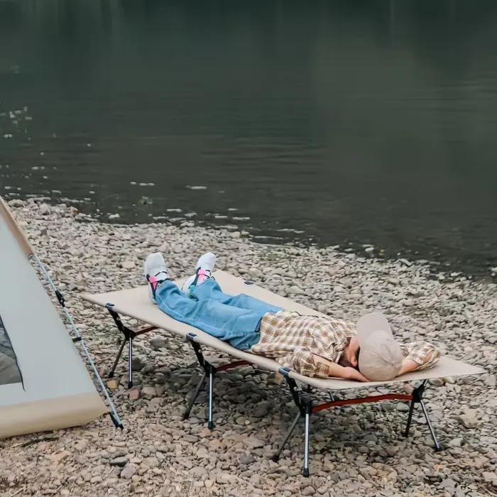 Lit pliant de camping ultra léger en alliage d'aluminium pour adultes enfants et voyage舒适的家庭露营床,超轻铝合金成人儿童旅行折叠床