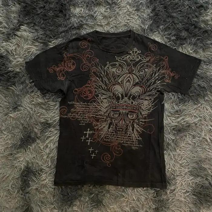 Chemise d'impression de crâne d'affliction des années 2000, haut graphique de mode, vêtements de sty