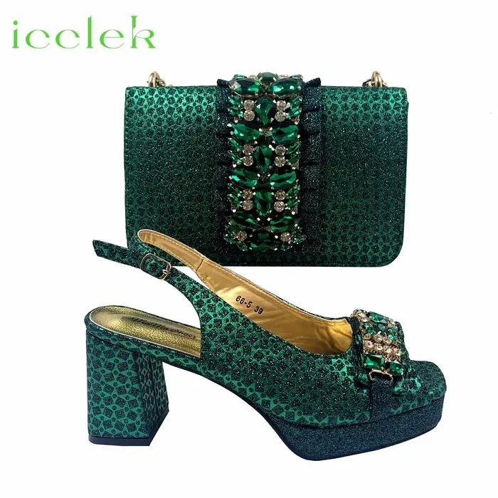 Ensemble de chaussures et de sacs assortis pour femmes, tissus synthétiques spéciaux au Design itali