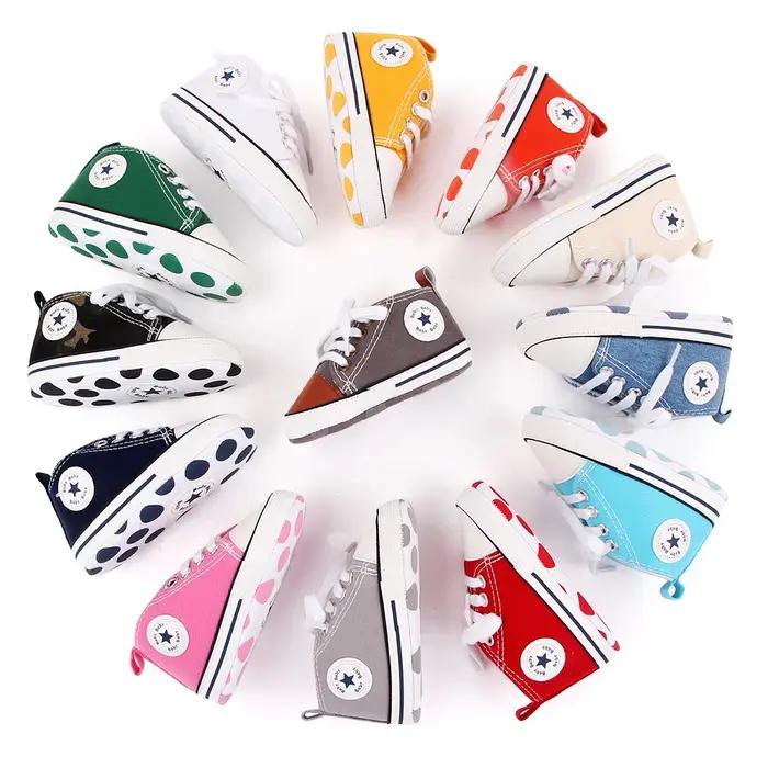 Baskets classiques en toile pour bébé, chaussures de marche coordonnantes, semelle souple, premiers