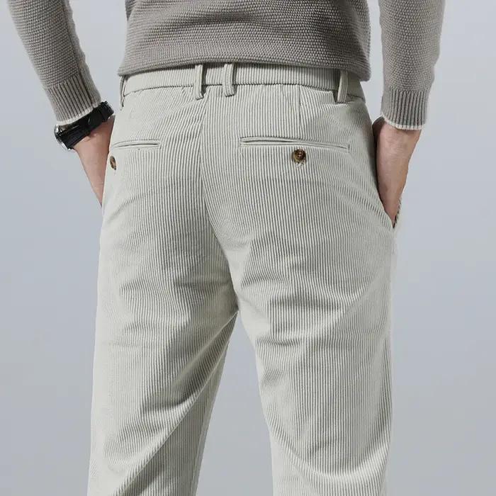 Pantalon décontracté en velours côtelé pour homme, collection Printemps-Automne 2026, coupe droite é