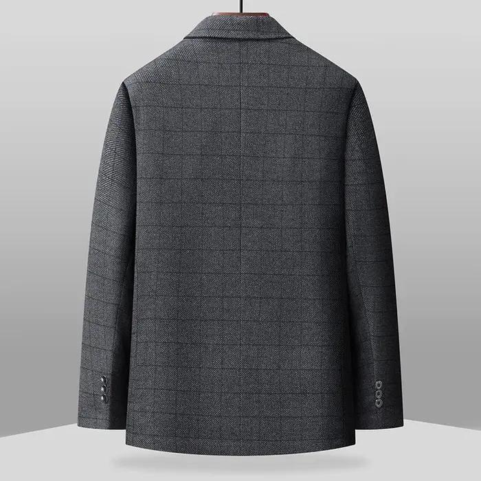 Le nouveau blazer classique rayé, style business casual, avec poches, convient à un usage quotidien