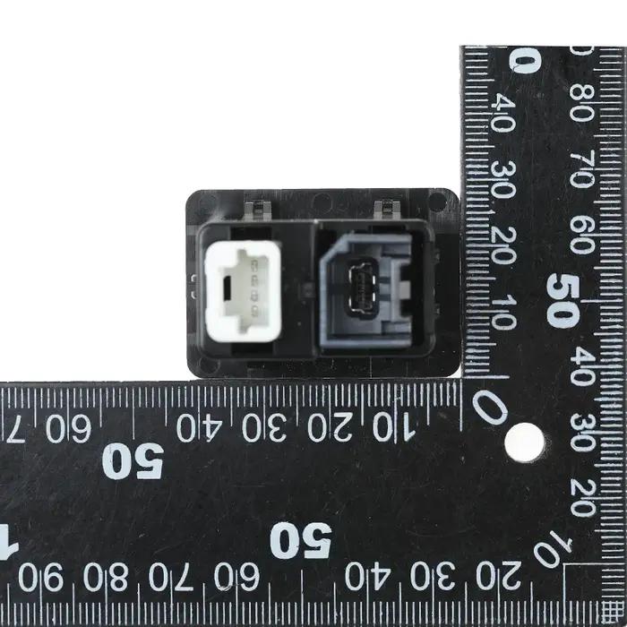 Nouveau 795405004 Adaptateur de Port USB AUX, lecteur Audio et prise USB pour accessoires de voitu