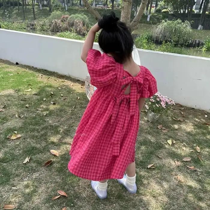 Robe mi-longue à carreaux rose avec nœud style Lolita pour enfants et grandes filles occasions spéciales et événements familiaux