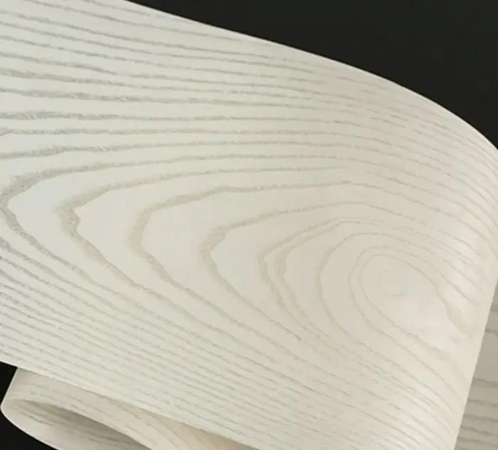 Feuilles de placage de bois blanc naturel, L:2.8 mètres, Largeur: 210mm T:0.3mm, Décoration de porte