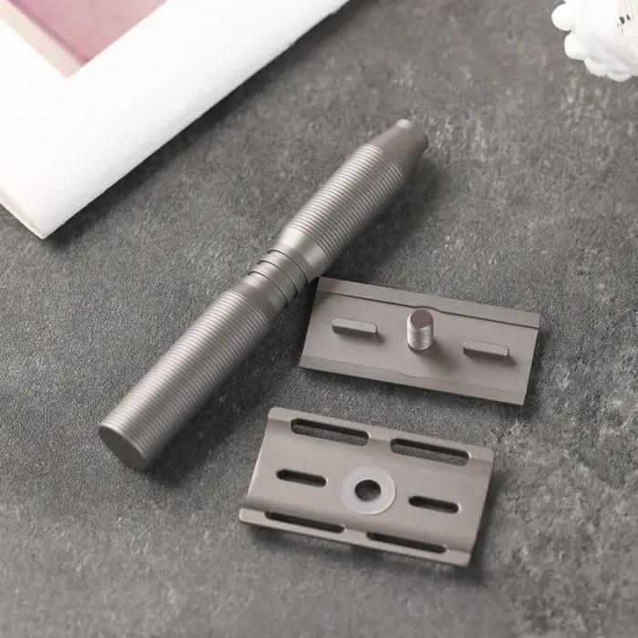 Rasoir de sécurité léger YAQI Ghost Titanium