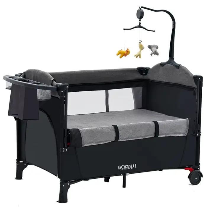 Lit bébé pliable 4 en 1 0-3 ans Lit multifonctionnel avec berceau Table à langer pour bébé