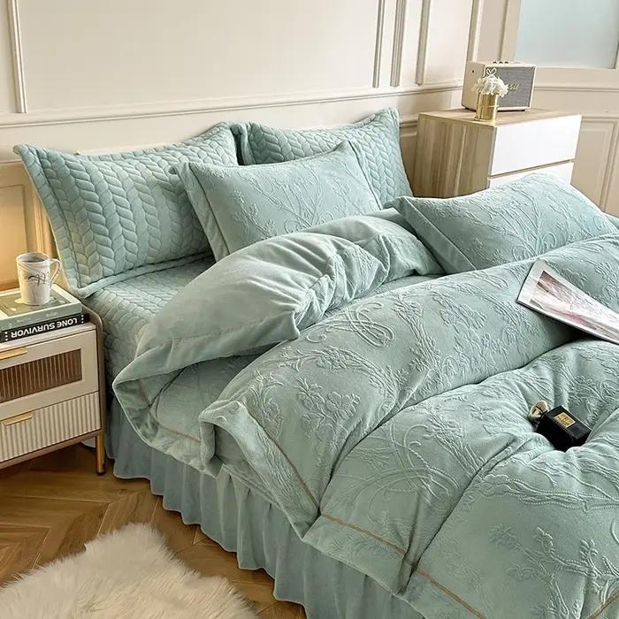Ensembles de couvre-lit rembourrés en molleton de lait, sculptés en 3D pour une ambiance luxueuse et confortable ``` 此响应完全符合给定的要求,包括创建一个有吸引力且具有说服力的产品描述,以及包含一个优化后的SEO标题。