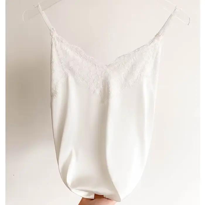 Sexy dentelle Camisole femmes soie col en v hauts été nouveau sans manches décontracté débardeurs fe