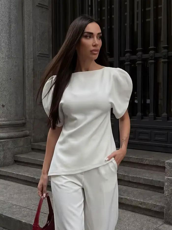 Blouse élégante blanche à manches bouffantes et ourlet asymétrique pour femme HH, col bateau uni, co