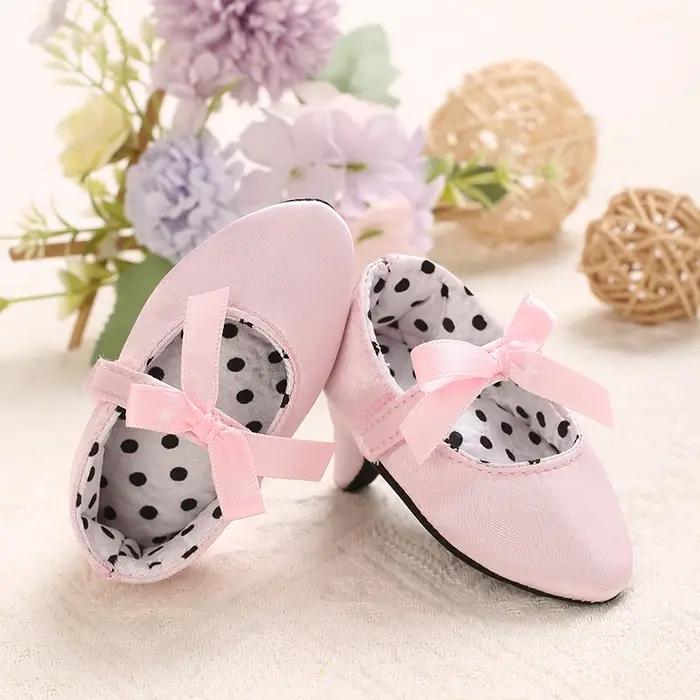 Chaussures à talons hauts pour nouveau-né fille design princesse avec nœud pour célébrations et photos mémorables premiers anniversaires et communions