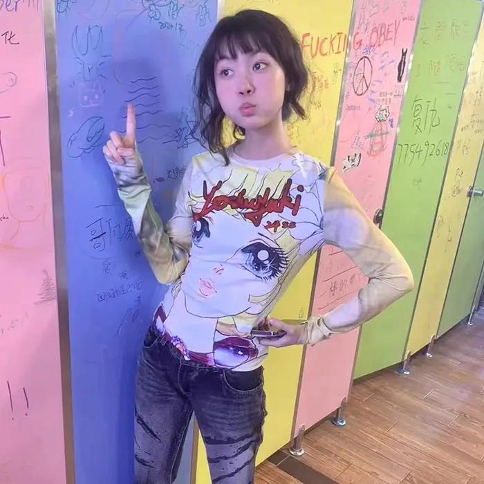 Karrram japonais Y2k Anime imprimé T-shirt 2000s esthétique à manches longues T-shirt Vintage Haraju