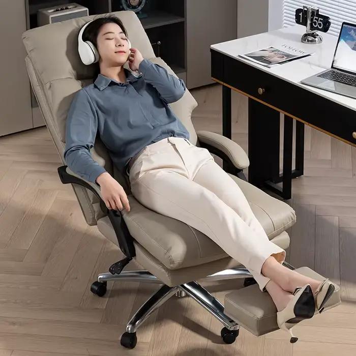 Chaise de bureau ergonomique moderne en cuir inclinable pour hommes et femmes luxe et confort mobilier de bureau occasions spéciales