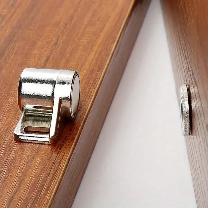 Loquet de porte d'armoire magnétique ultra fin pour décoration intérieure élégante et fonctionnelle occasions spéciales à offrir