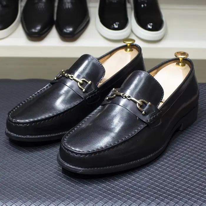 Mocassins en métal de style italien classique pour hommes